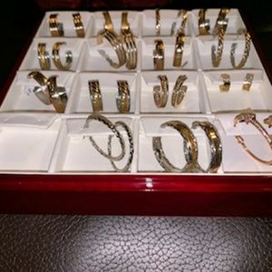 CROPJEWELERS EARRINGS